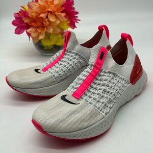 Nike React Phantom Run Flyknit 2 Women's Size 9.5 NK6916